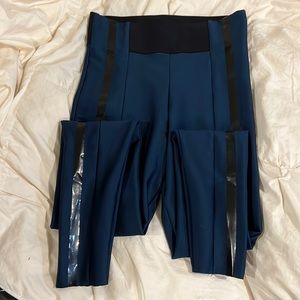 Navy Leggings, size medium